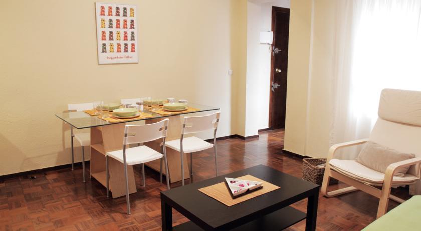Apartamentos Callecultura Madryt Pokój zdjęcie